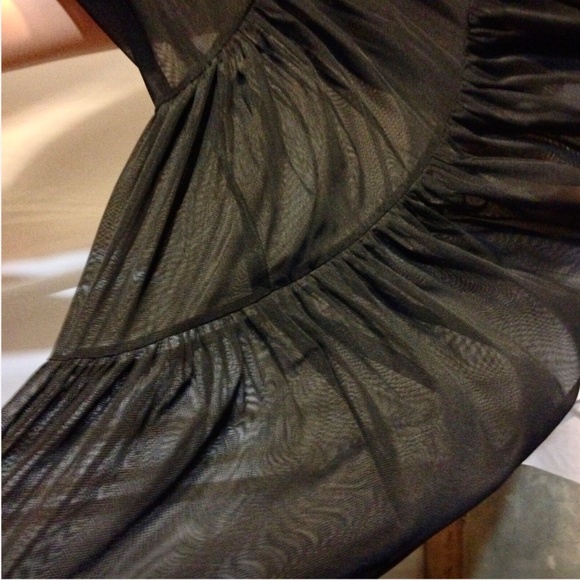 $138 Black Plunge Neck Halter Embroidered Layered Gypsycore Chiffon Dress~4~NWOT - Picture 6 of 12